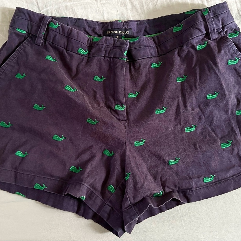 British Khaki Women’s size 10 shorts